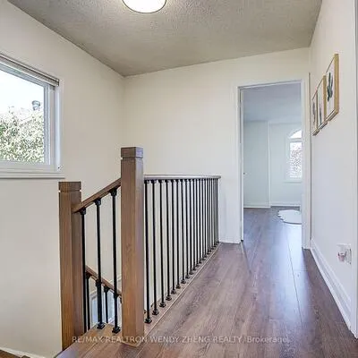 90,&nbsp;Amarillo, Milliken Mills West, Markham