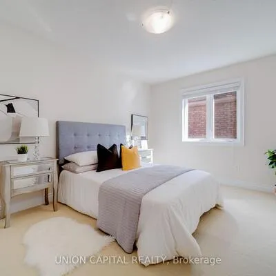 6,&nbsp;Sisina, Cathedraltown, Markham