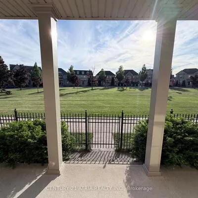 6,&nbsp;Crescent Park, Cathedraltown, Markham