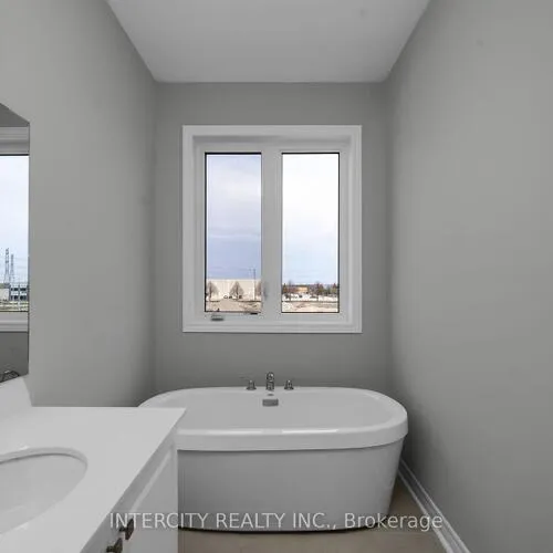 Premium freehold home for sale: 142, Mumbai, Middlefield, Markham