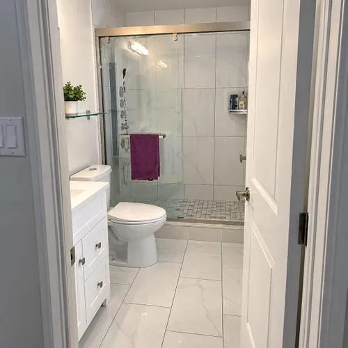 Premium freehold home for sale: 62, Lakespring, Cachet, Markham