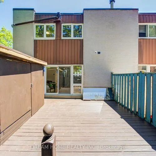 Premium freehold home for sale: 100, Douglas Haig, Middlefield, Markham