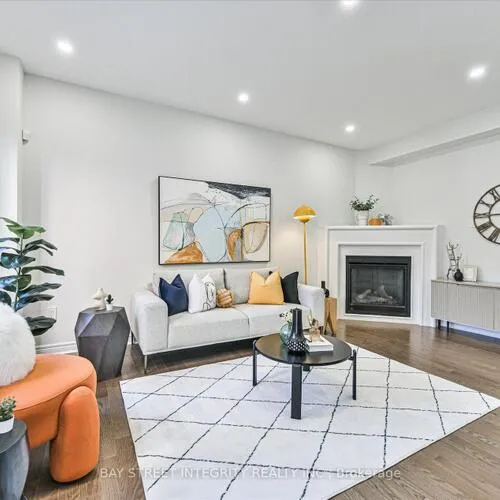 Premium freehold home for sale: 371, William Forster, Cornell, Markham