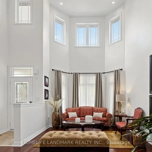 Premium freehold home for sale: 25, Gordon Weedon, Greensborough, Markham