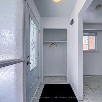 3240, Trisha, Mississauga Valleys, Mississauga