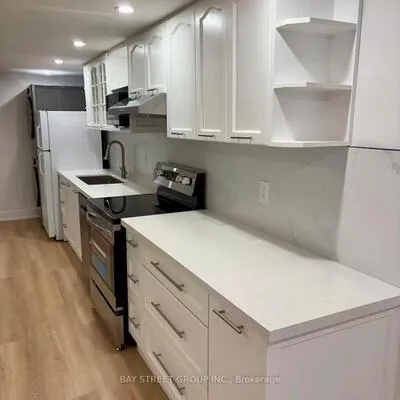 2513, Benedet, Clarkson, Mississauga