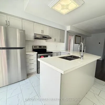 5450, Tree Crest, Hurontario, Mississauga