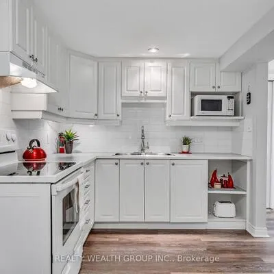771,&nbsp;Eversley, Mississauga Valleys, Mississauga