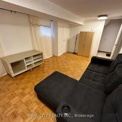 7706, Wildfern, Malton, Mississauga