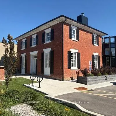 13, Thomas, Streetsville, Mississauga