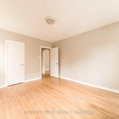 340, Lakeshore, Port Credit, Mississauga