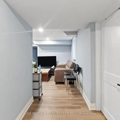 1527,&nbsp;Chiddingstone, East Credit, Mississauga