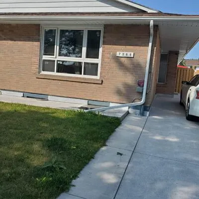 7268,&nbsp;Redfox, Malton, Mississauga