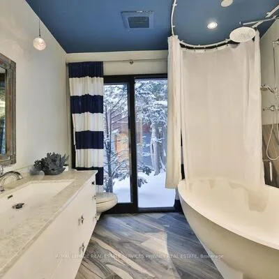 1352,&nbsp;Nocturne, Lorne Park, Mississauga
