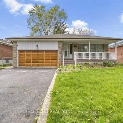 360,&nbsp;Chantenay, Cooksville, Mississauga