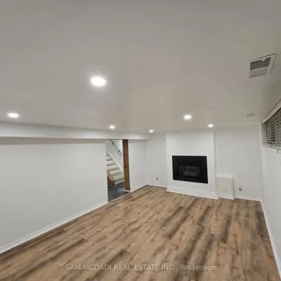 2588,&nbsp;Lundigan, Clarkson, Mississauga