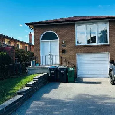 827,&nbsp;Stainton, Erindale, Mississauga