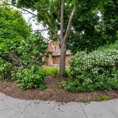 1134,&nbsp;Deer, Creditview, Mississauga