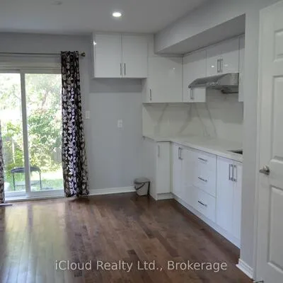 319,&nbsp;Aspendale, Meadowvale Village, Mississauga