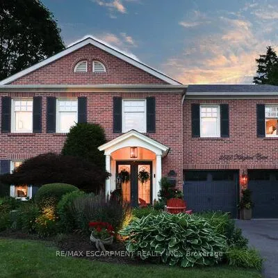 3555,&nbsp;Kingbird, Erin Mills, Mississauga