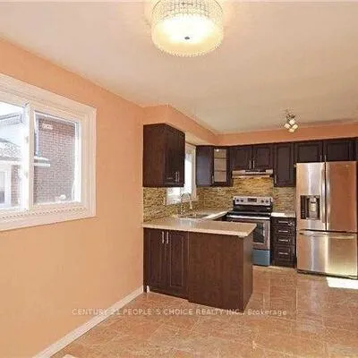 7288,&nbsp;Sigsbee, Malton, Mississauga