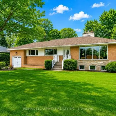 1546,&nbsp;Lorne Wood, Lorne Park, Mississauga