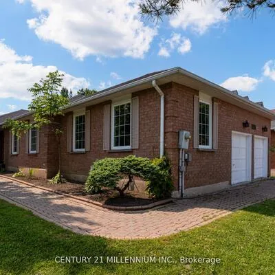 1572,&nbsp;Cartier, East Credit, Mississauga