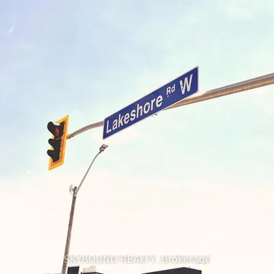 308,&nbsp;Lakeshore, Port Credit, Mississauga