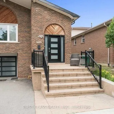 2793,&nbsp;Lindholm, Central Erin Mills, Mississauga