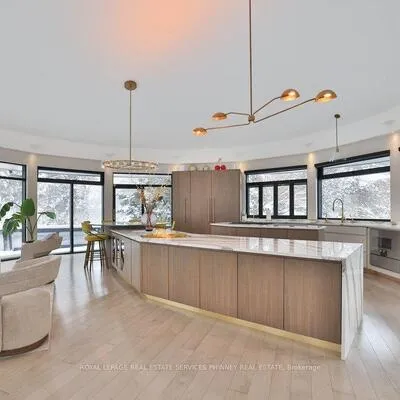 1352,&nbsp;Nocturne, Lorne Park, Mississauga