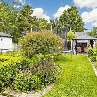 2359,&nbsp;Brookhurst, Clarkson, Mississauga