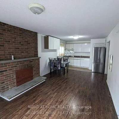 877,&nbsp;Thistle Down, Creditview, Mississauga