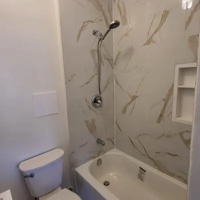 7,&nbsp;Thomas, Streetsville, Mississauga