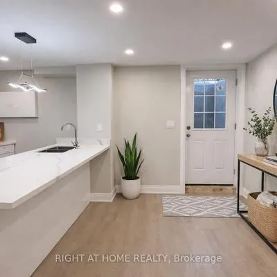 3551,&nbsp;Autumnleaf, Erin Mills, Mississauga