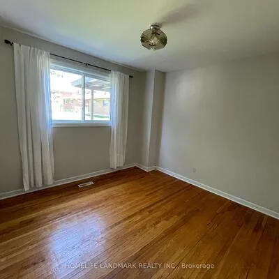 1245,&nbsp;Shamir, Erindale, Mississauga