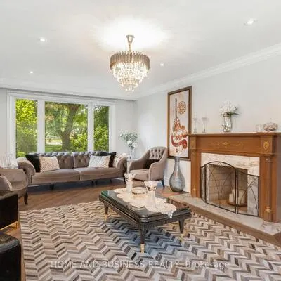 1335,&nbsp;Mississauga, Lorne Park, Mississauga
