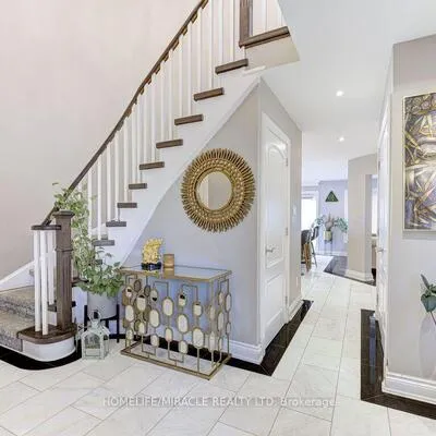 5437,&nbsp;Royal Aberdeen, Hurontario, Mississauga