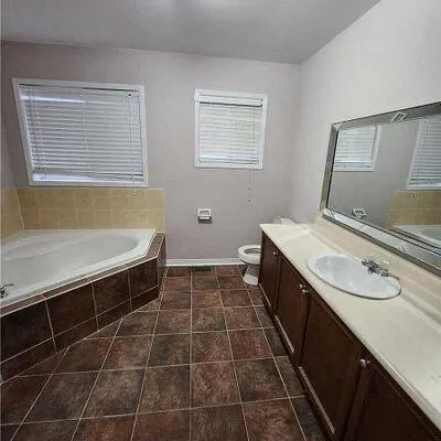 4743,&nbsp;Apple Blossom, East Credit, Mississauga