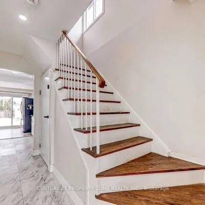 346,&nbsp;Montego, Cooksville, Mississauga