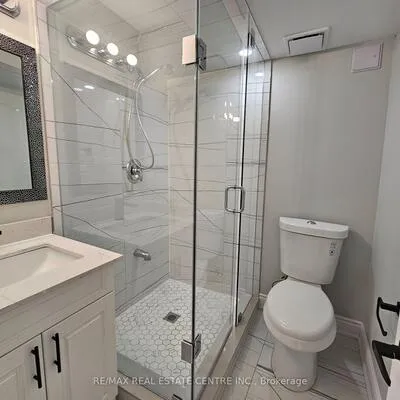 180,&nbsp;Randi, Cooksville, Mississauga