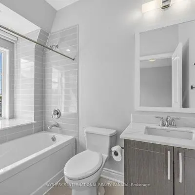 78A,&nbsp;Thomas, Streetsville, Mississauga