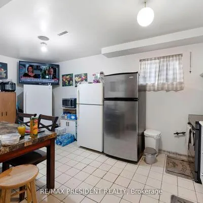 3952,&nbsp;Longo, Malton, Mississauga
