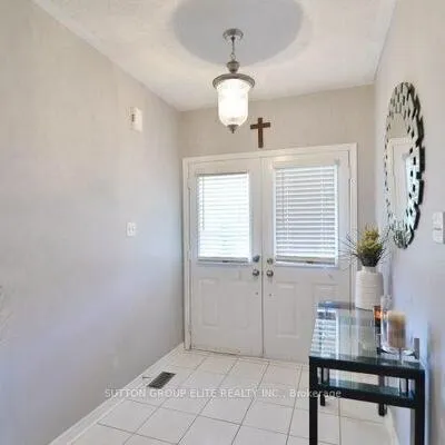 5684,&nbsp;Volpe, East Credit, Mississauga