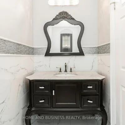 1755,&nbsp;Birchwood, Clarkson, Mississauga