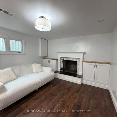 323,&nbsp;Montego Rd., Cooksville, Mississauga