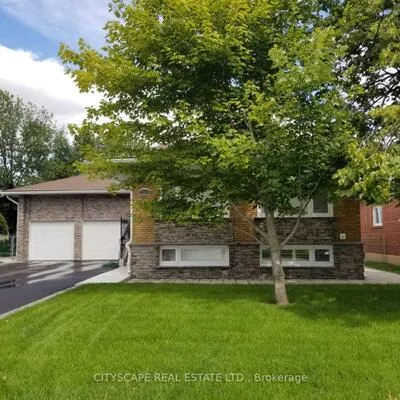 2543,&nbsp;Rugby, Cooksville, Mississauga