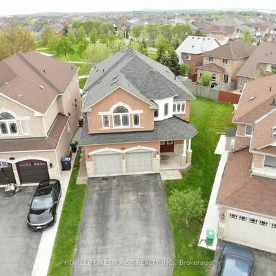 7272,&nbsp;MILANO, Meadowvale Village, Mississauga