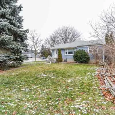 1089,&nbsp;Seneca, Port Credit, Mississauga