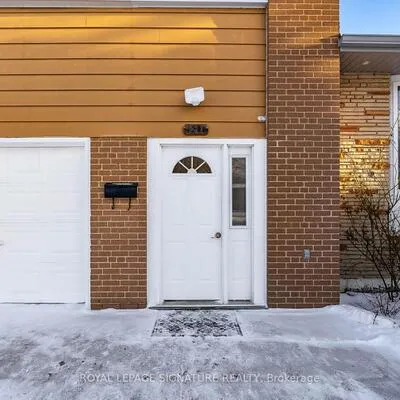 1271, Canford, Clarkson, Mississauga