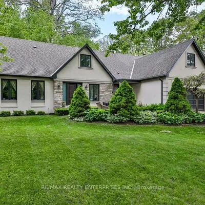 208,&nbsp;Mineola, Mineola, Mississauga